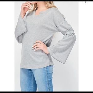 Baea Flare Sleeve T-shirt In Grey SZ L